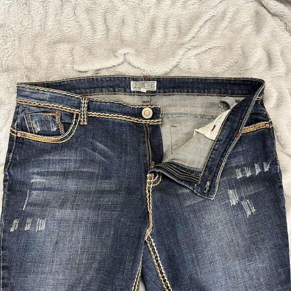 ZD Jeans Womens 20 Capri Medium Wash Contrast Stitch Embroidered Pockets Stretch - Picture 4 of 10